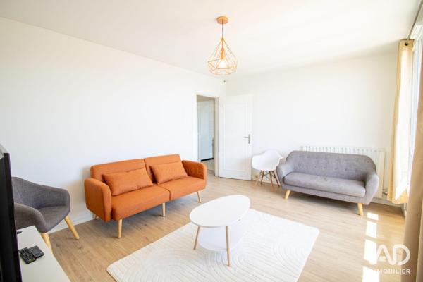 Location appartement 4 pièces 83 m² Compiègne