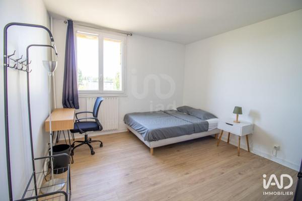 Location appartement 4 pièces 83 m² Compiègne