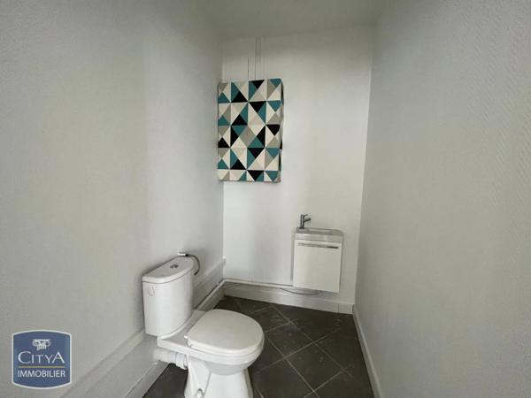 Location local commercial 90m²