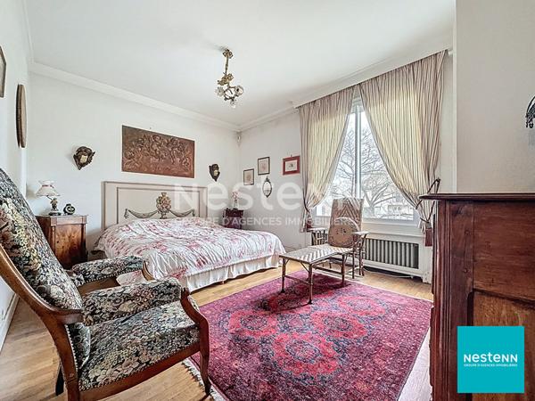 A Feurs belle maison de 174 m2, habitables 5 pièces sur terrain clos de 818 m2