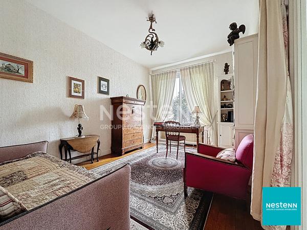 A Feurs belle maison de 174 m2, habitables 5 pièces sur terrain clos de 818 m2