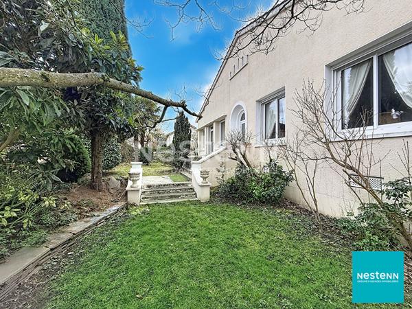 A Feurs belle maison de 174 m2, habitables 5 pièces sur terrain clos de 818 m2