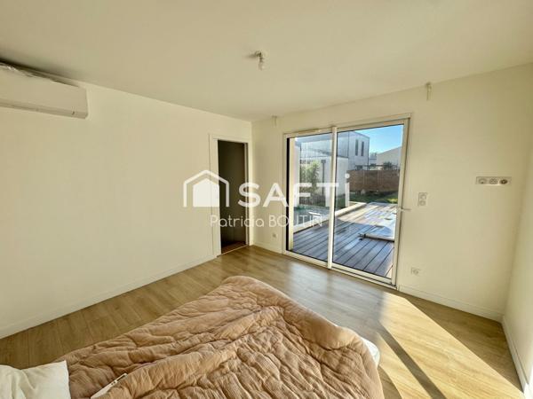 PAVILLON PLAIN PIED 4 CHAMBRES DONT UNE SUITE PARENTALE + GARAGE ET PISCINE  A CHAURAY !