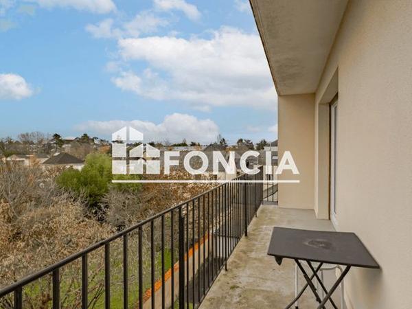 À vendre Appartement 2 pièces 61.3 m² - Saint-cyr-sur-loire 37540