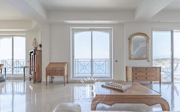 Nice, Villa 6 Chambres -  300 m² à vendre