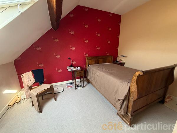 Vente
                Maison181 m² - 7 Pièces -
                    LIGNIERES (18160)