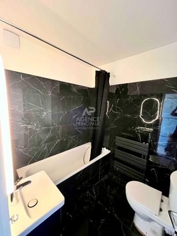 Les clés de la Forêt - Studio meublé - POISSY Loyer 880 €/mois charges comprises **  - Référence  9273