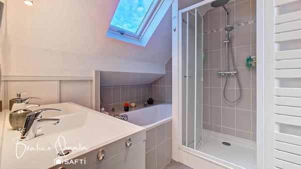 Maison familiale lumineuse avec cuisine récente – secteur recherché de l’Étang, à 15 min à pied de la gare