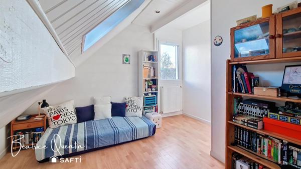 Maison familiale lumineuse avec cuisine récente – secteur recherché de l’Étang, à 15 min à pied de la gare