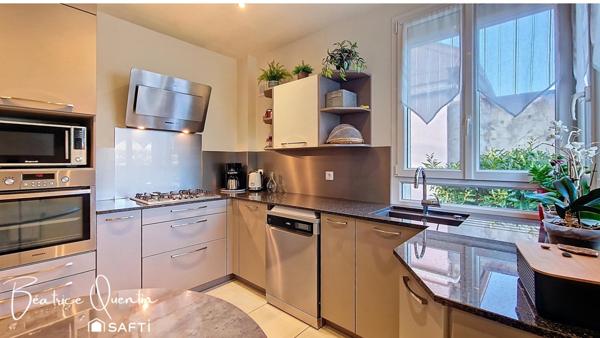 Maison familiale lumineuse avec cuisine récente – secteur recherché de l’Étang, à 15 min à pied de la gare