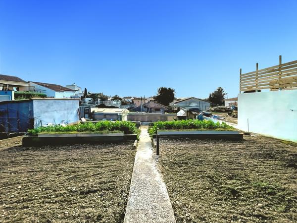 A VENDRE terrain secteur recherché d' Allauch village 13190 - Vue dégagée - Fort potentiel