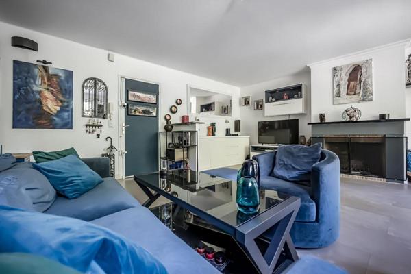 Appartement lumineux avec balcons