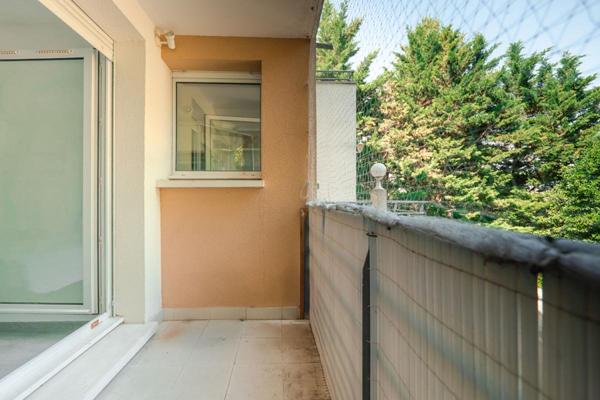 Appartement lumineux avec balcons