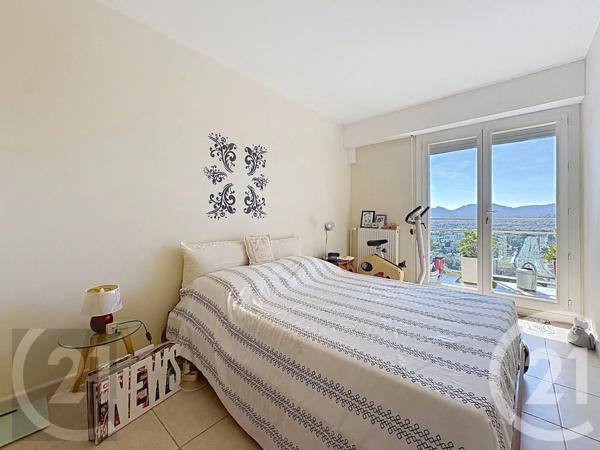 Appartement F4 à vendre  4 pièces - 82,04 m 2   LE CANNET  - 06