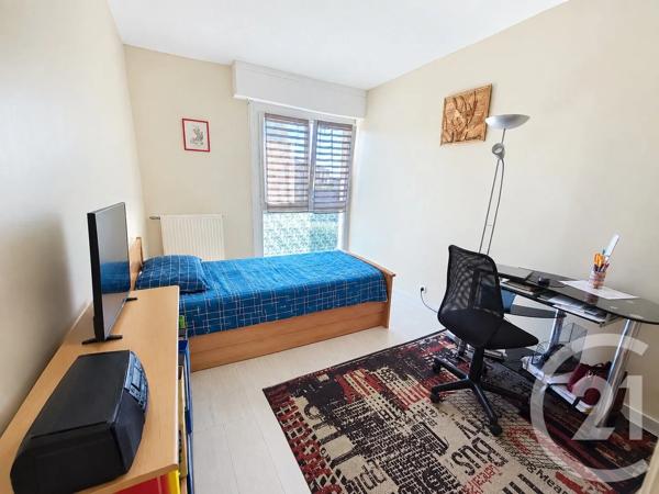 Appartement F4 à vendre  4 pièces - 82,04 m 2   LE CANNET  - 06