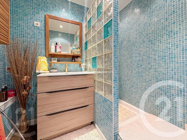 Appartement F4 à vendre  4 pièces - 82,04 m 2   LE CANNET  - 06