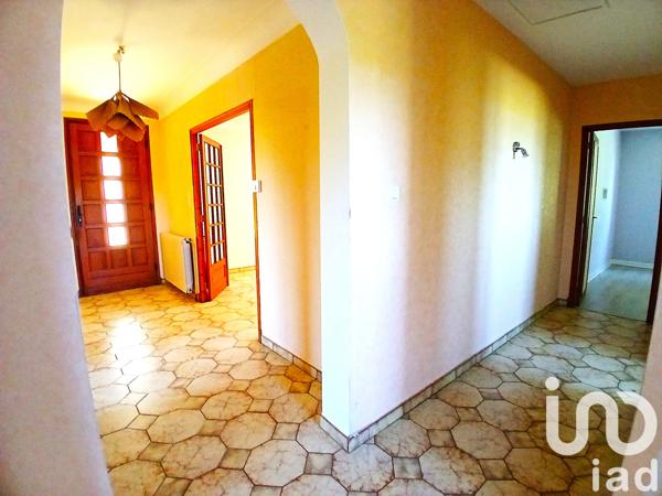 Maison à vendre 5 pièces 96 m² Saint-Nazaire-de-Valentane