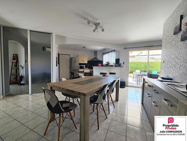 Maison de Plain-pied  120 m² - 5 chambres - garage et terrain