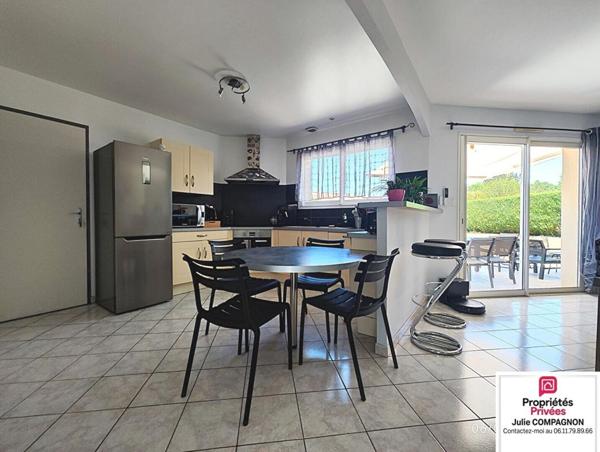 Maison de Plain-pied  120 m² - 5 chambres - garage et terrain