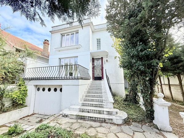 Maison Houilles 4 pièce(s) €595 000 ** - Référence 7515