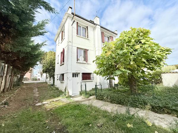 Maison Houilles 4 pièce(s) €595 000 ** - Référence 7515