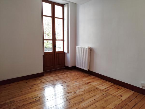 Bagnères-de-Luchon (31110) Appartement T3, 60 m²