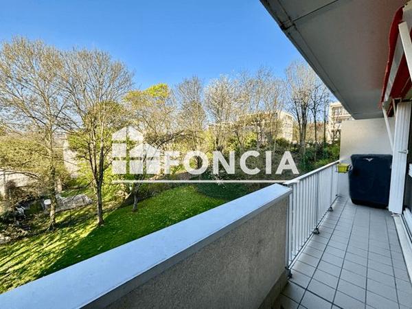 Location Appartement 3 pièces 59.16 m² - LES ARCADES Viroflay 78220