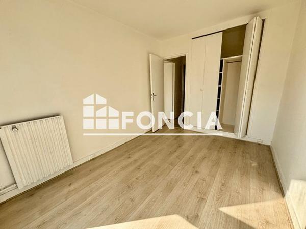 Location Appartement 3 pièces 59.16 m² - LES ARCADES Viroflay 78220