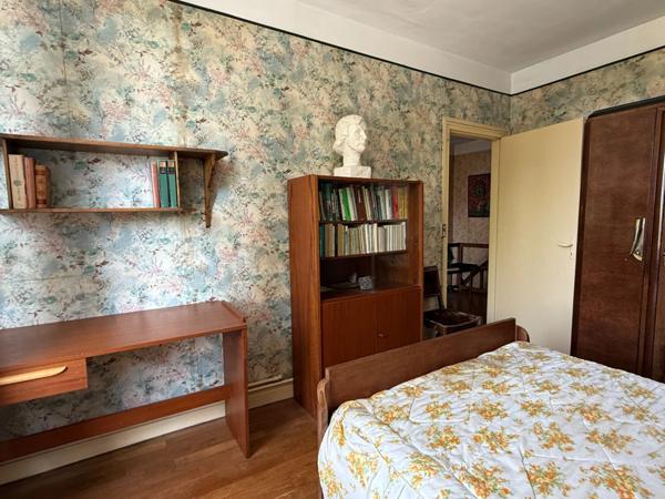 Maison de 160m², 3 chambres, avec garage et jardin indépendant de 443m² 69 500 €