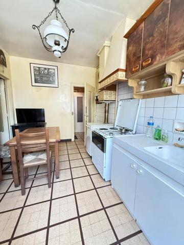 Maison de 160m², 3 chambres, avec garage et jardin indépendant de 443m² 69 500 €