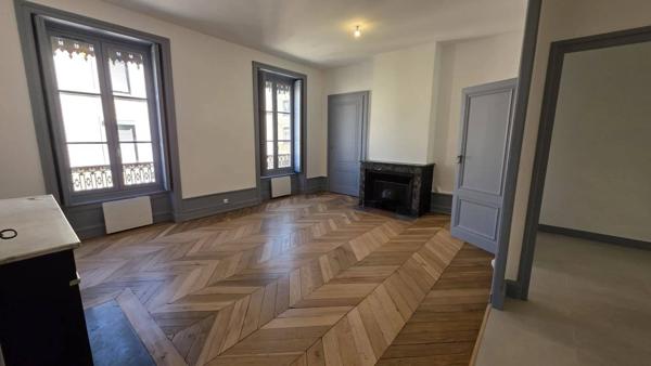 À LOUER – PROCHE CENTRE-VILLE – T3 – LYON 2ᵉ