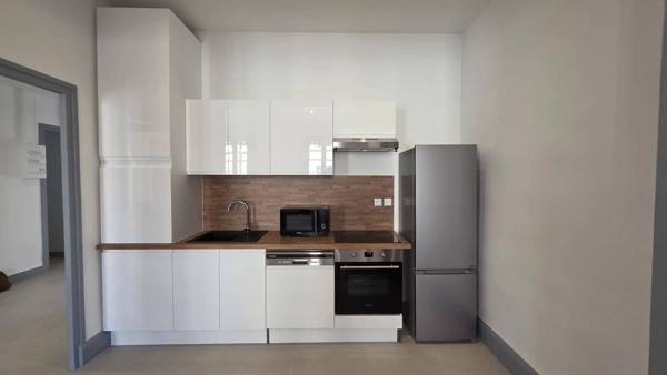 À LOUER – PROCHE CENTRE-VILLE – T3 – LYON 2ᵉ