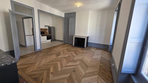À LOUER – PROCHE CENTRE-VILLE – T3 – LYON 2ᵉ