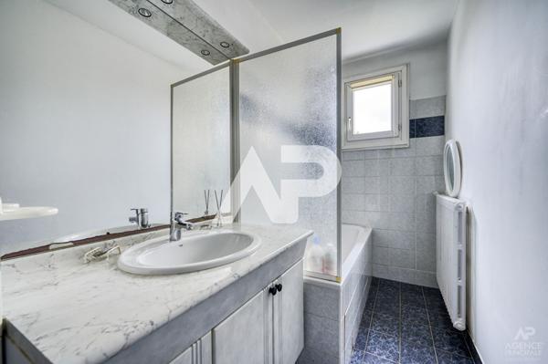 Maison Rueil Malmaison 5 pièce(s) 110 m2 €699 000 ** - Référence 19288