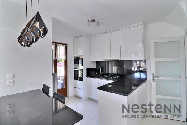 Maison Neuilly Sur Marne 6 pièce(s) 100 m2