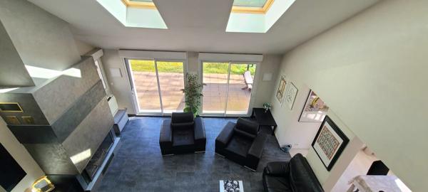 EXCEPTIONNELLE MAISON À BAILLON sur la commune d'ASNIÈRES-SUR-OISE