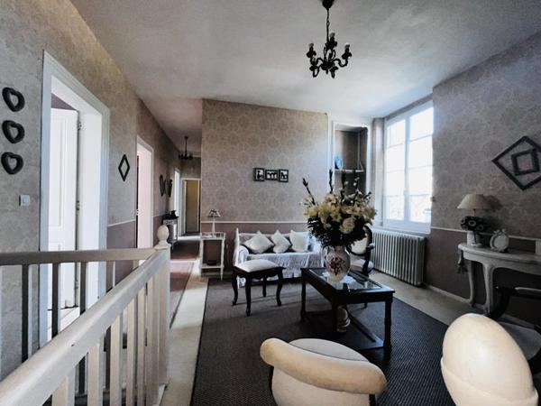 Maison à vendre |  Tonneins |  6 pièces | 231 m²