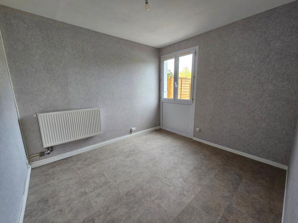 Maison à MONTREUIL-BELLAY, 49260 - 6 pièces 108m²