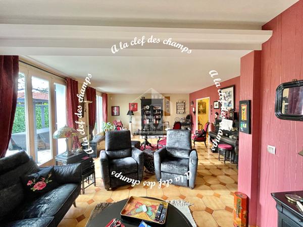 Maison Gometz La Ville 8 pièce(s) 190 m2