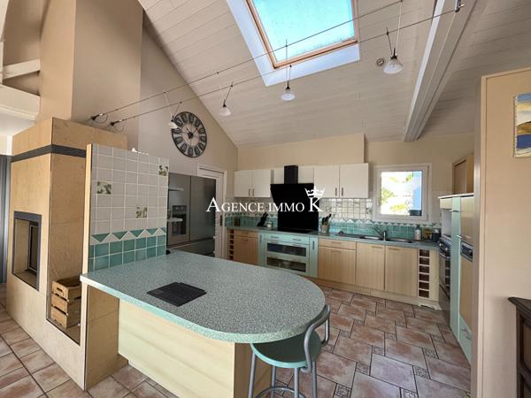 MIGNÉ-AUXANCES - Charmante maison aux beaux volumes T6 , Migne auxances