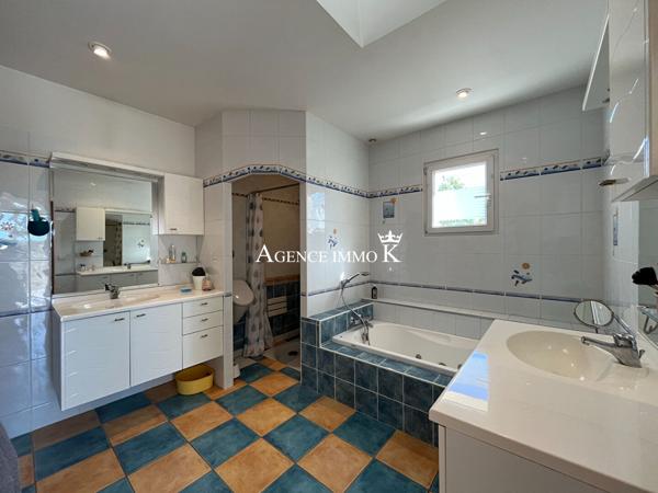 MIGNÉ-AUXANCES - Charmante maison aux beaux volumes T6 , Migne auxances