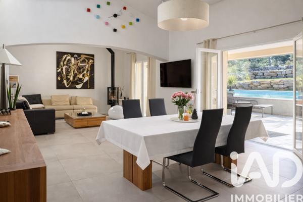 Maison à vendre 5 pièces 167 m² Carqueiranne