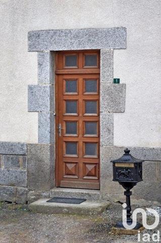 Maison à vendre 9 pièces 220 m² Mérinchal