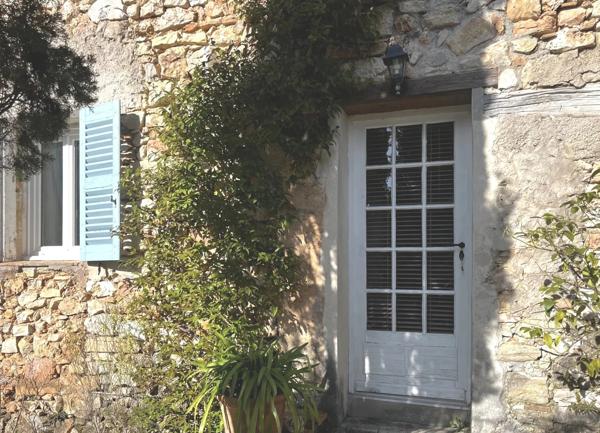 Lorgues – Magnifique bastide en pierre avec piscine et chambres d’hôtes