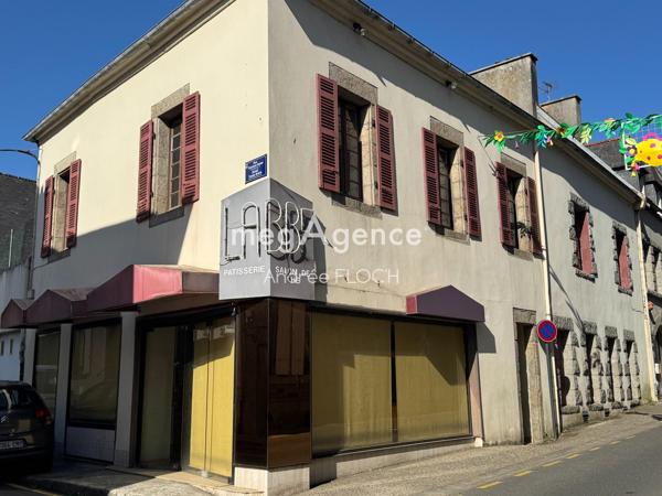 Immeuble à LESNEVEN, 29260 - 260m²