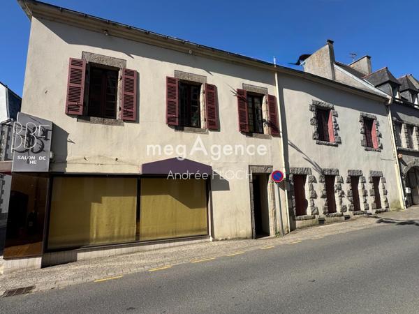 Immeuble à LESNEVEN, 29260 - 260m²