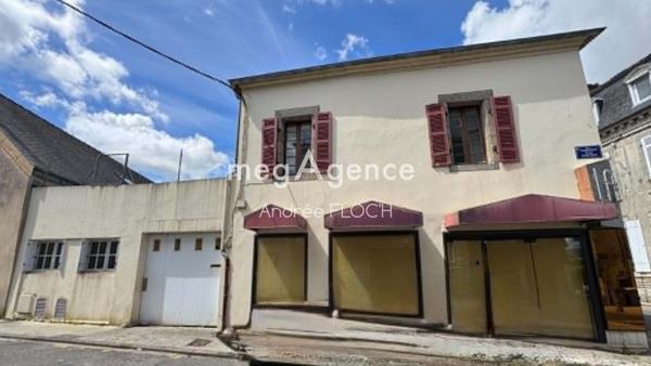 Immeuble à LESNEVEN, 29260 - 260m²