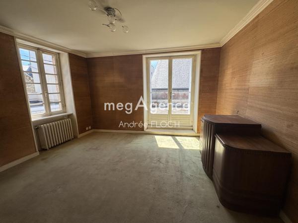 Immeuble à LESNEVEN, 29260 - 260m²