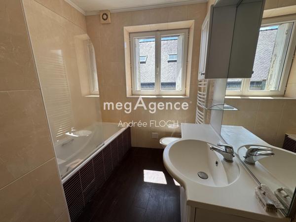 Immeuble à LESNEVEN, 29260 - 260m²