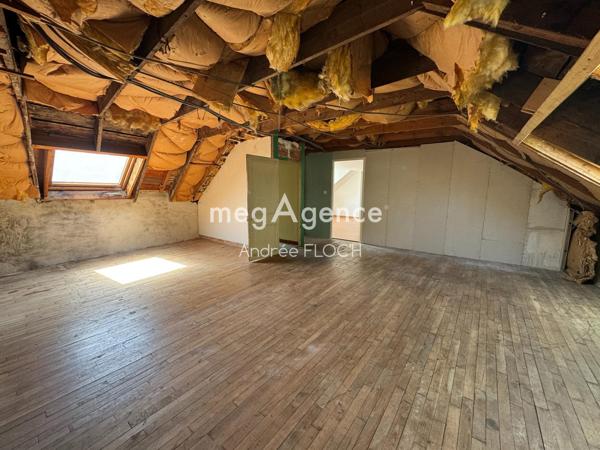 Immeuble à LESNEVEN, 29260 - 260m²